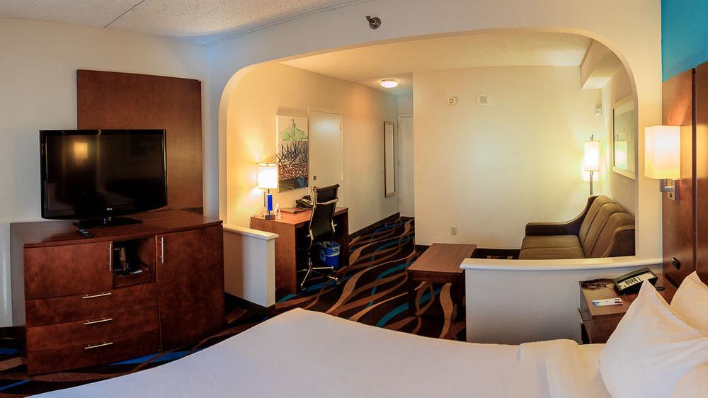 Four Points By Sheraton Fort Lauderdale Airport/Cruise Port Buitenkant foto